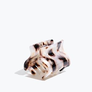 NWOT Madewell Tortoise Claw Clip